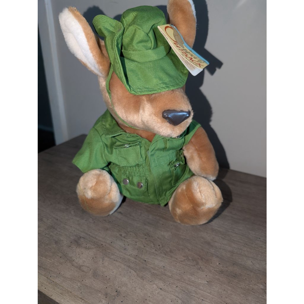 Boys Dakin Stuffed Animal Kangaroo Green Hat & Shirt One Size